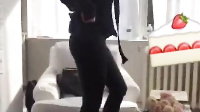 Chelsea Handler Sexy & Funny Thong Instagram