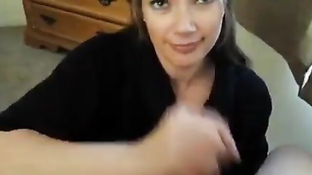 Cute Smiling Milf Blowjob