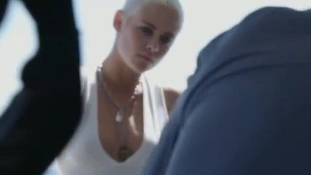 Kristen Stewart sexy Hollywood photohoot with short hair