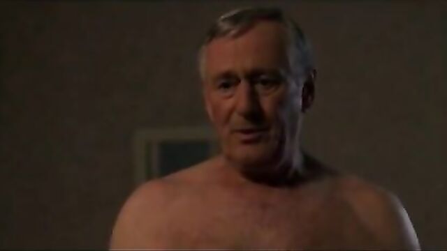 LEN CARIOU EN BOXERS