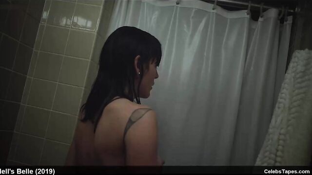 Da Leigh & Jaiden Thompson nude shower scenes
