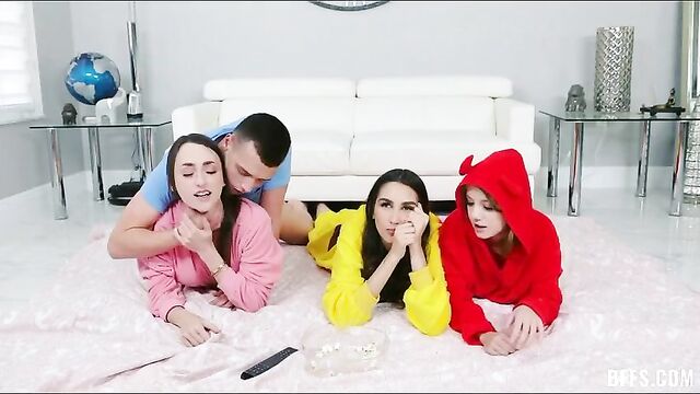 Girls interrupted while watching a movie (#FOURSOME)
