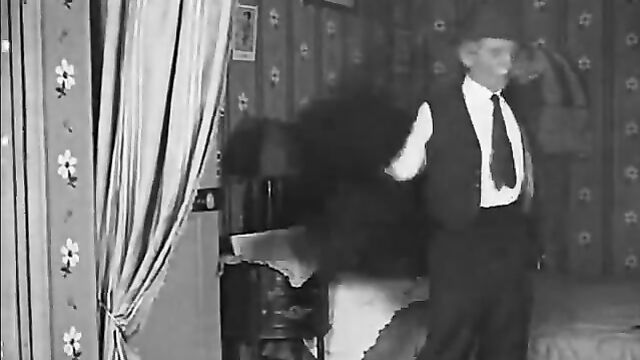 Old Man Fucks Hot Girls in Town 1920s (1920s Vintage)