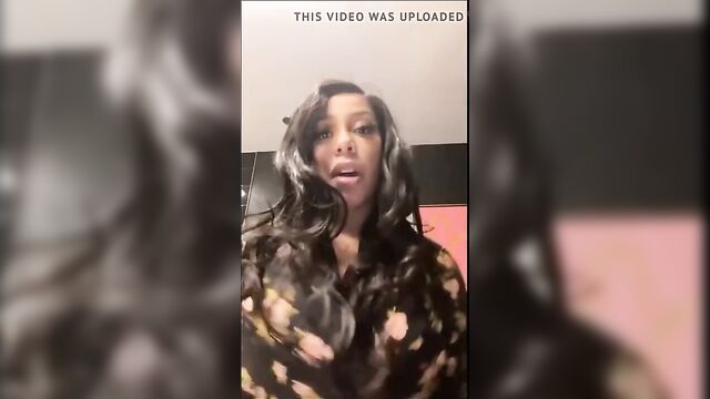 K Michelle, Boobs Out