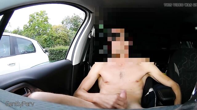 Total naked wank in car with open window
