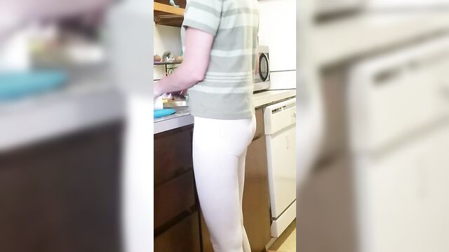 Wife in leggings 2