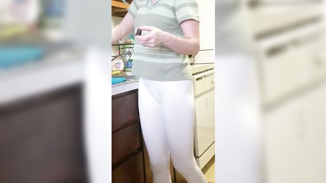 Wife in leggings 2