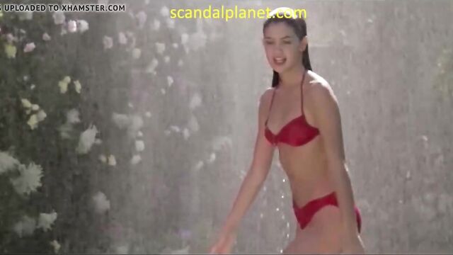 Phoebe Cates Nude Boobs In Times At Ridgemont High Movie