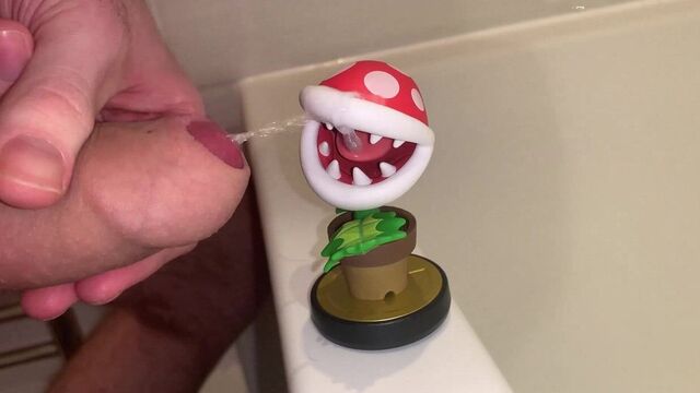 Hotglue: Piranha Plant amiibo