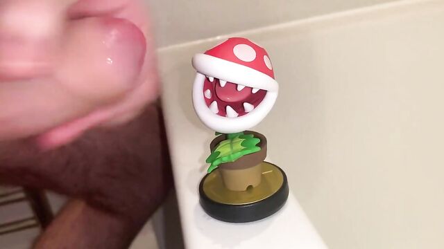 Hotglue: Piranha Plant amiibo