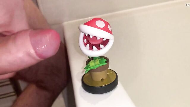 Hotglue: Piranha Plant amiibo