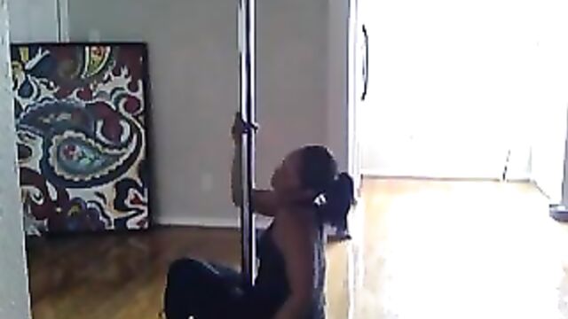 MALIAH MICHEL WORKING THE STRIPPER POLE