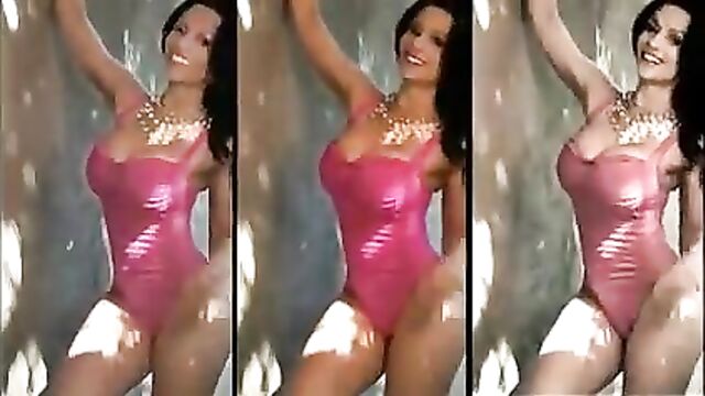 Denise Milani Sexy in Pink - non nude