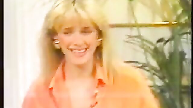 Carol Smillie and Jane Tucker Looking Fit On A Gameshow