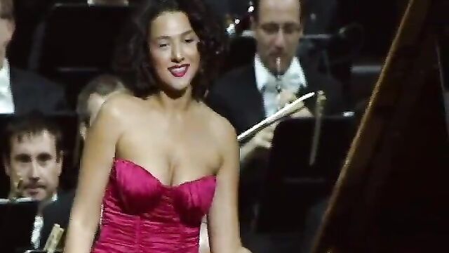 khatia buniatishvili hot