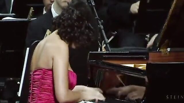 khatia buniatishvili hot