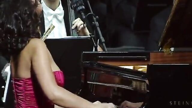 khatia buniatishvili hot