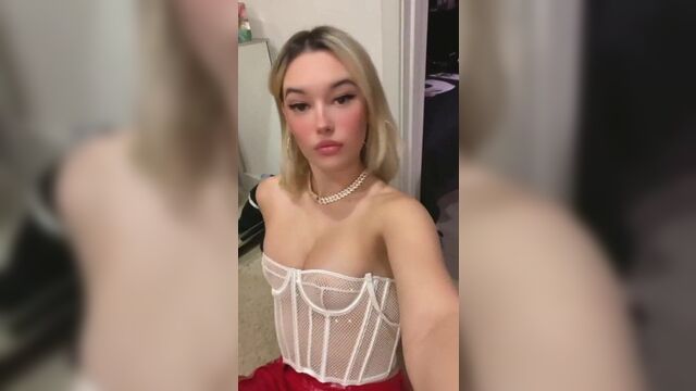 Sarah Snyder selfie