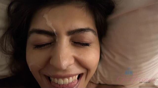 Audrey Royal Gets Fucked and Creampied in a Car