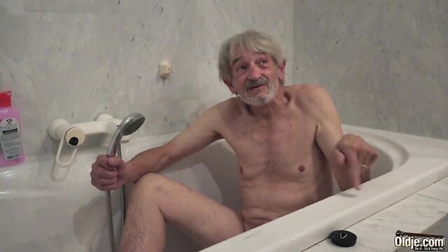 Old Young cleaning lady gets fucked by wrinkled grandpa