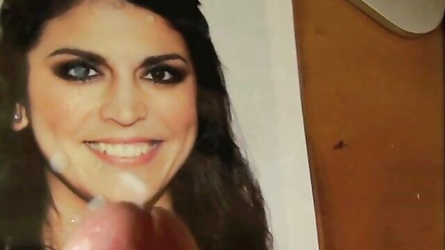 Cecily Strong Cum Tribute #1