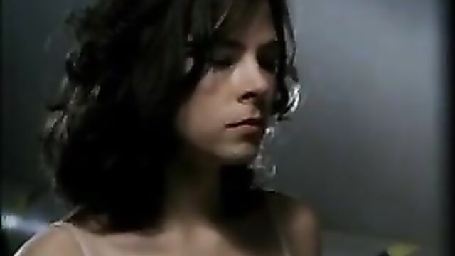 Elaine Cassidy - The Ghost Squad 03