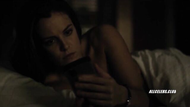 Riley Keough in The Girlfriend Experience - s01e03