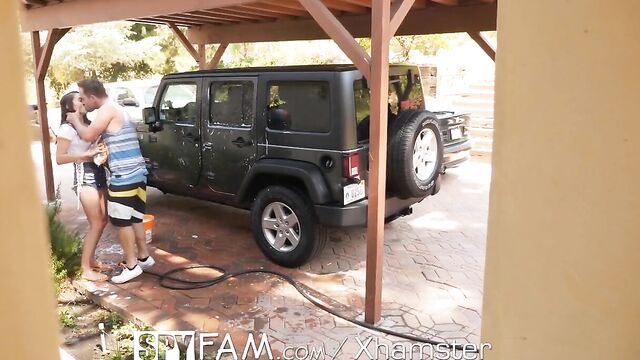 SpyFam Car wash fuck with step sister Ashly Anderson