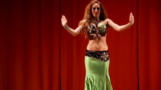 Sara Guirado Belly Dancing