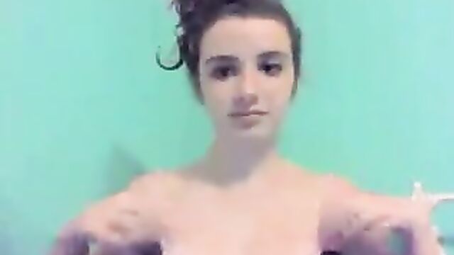 Webcam Girl Getting Naked