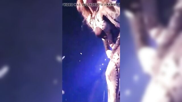 Jennifer Lopez - Ass in Live.