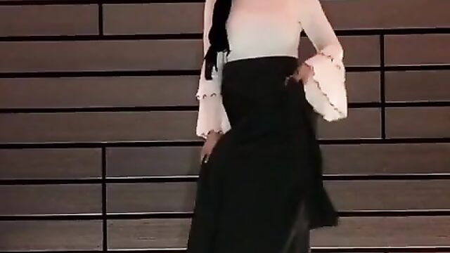 Modern hijabi showing off ass