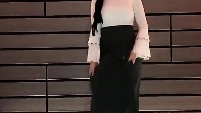 Modern hijabi showing off ass