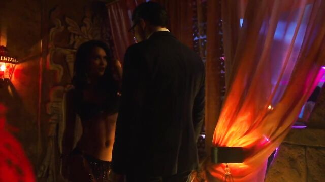 Eiza Gonzalez in Dusk Till Dawn s01e0