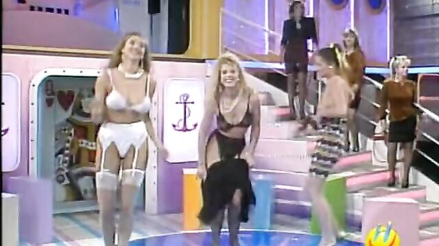 Striptease Adolphine, Ljuba e Darina. italian tv show