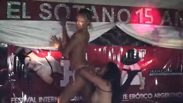 MARINA TREBOL Y MILENA HOT SHOW