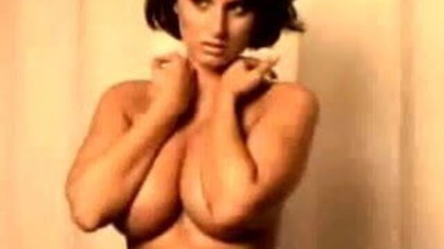 Sammy Braddy posing.