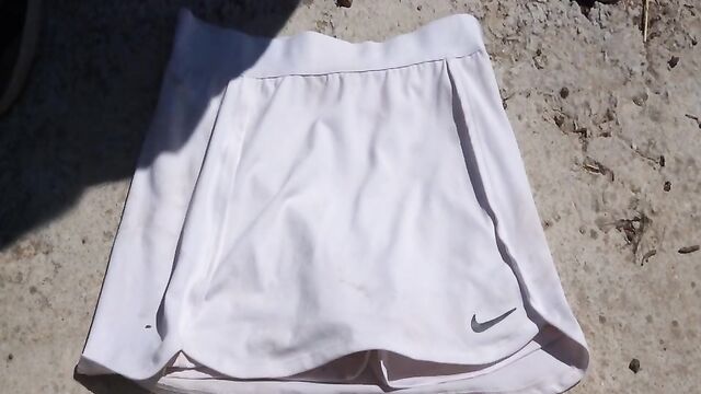 piss on white nike skort 2