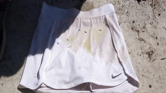 piss on white nike skort 2