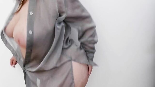Big bouncing boobs in see-through shirt