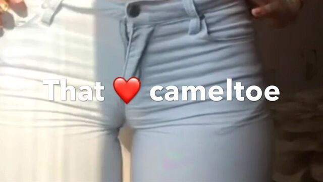 Tight jeans cameltoe thighgap hips