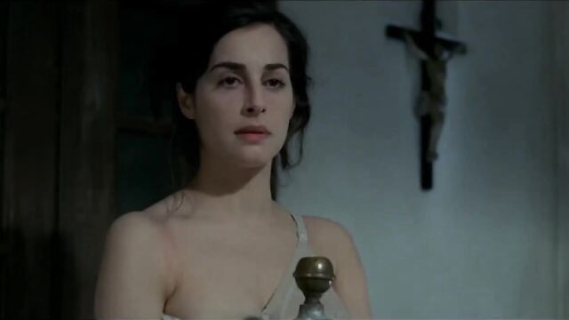 HAIRY AMIRA CASAR ANATOMIE DE L'ENFER (2004) (FREN