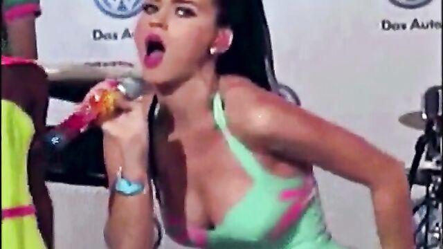 katy perry mic blowjob hd