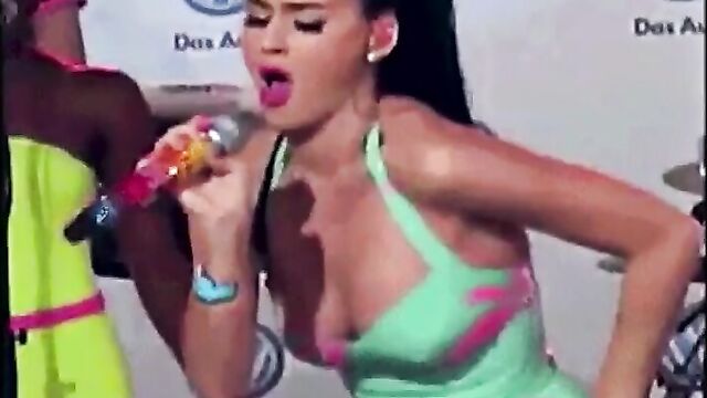 katy perry mic blowjob hd