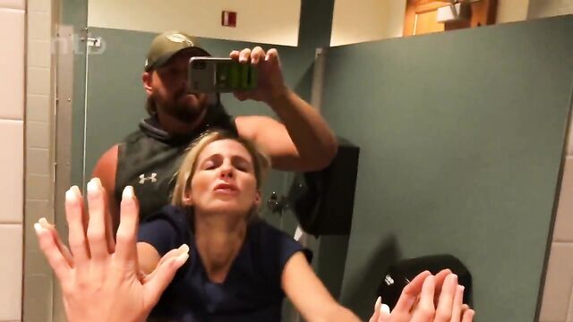 Boss Visits The Sexy Nurse in Hospital's Bathroom