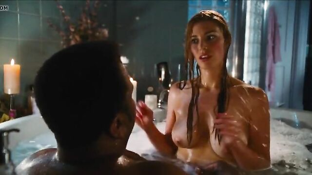 Jessica Pare Sex In Hot Tub Time Machine ScandalPlanet.Com