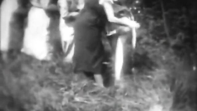 Horny Mademoiselles get Spanked in Woods (1930s Vintage)