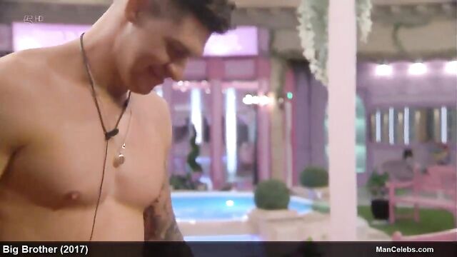 Sam Chaloner frontal nude & underwear from Big Brother 2017