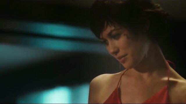 Olga Kurylenko - Hitman - HD