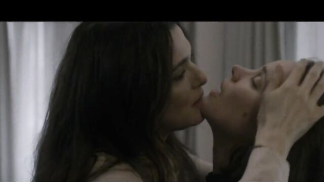 celebrity lesbian-Rachel Weisz & Rachel McAdams